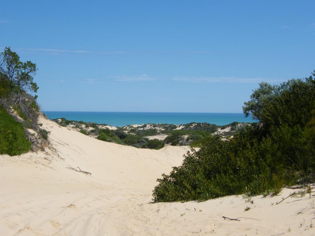 Villa Coorong Waterfront Retreat Meningie Exterior foto