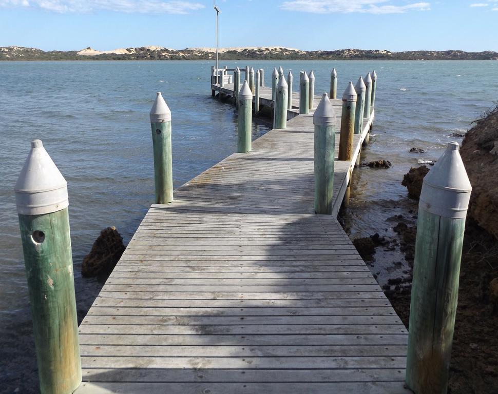Villa Coorong Waterfront Retreat Meningie Exterior foto